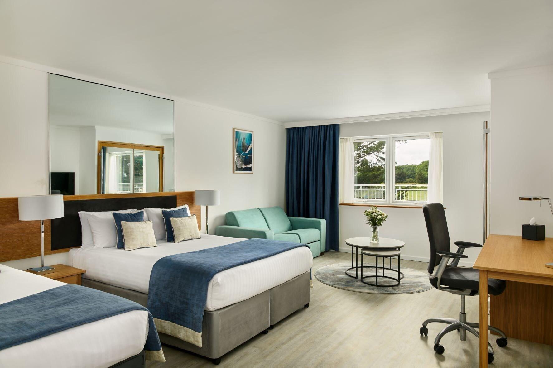 Langstone Quays Resort, Portsmouth Havant Bagian luar foto