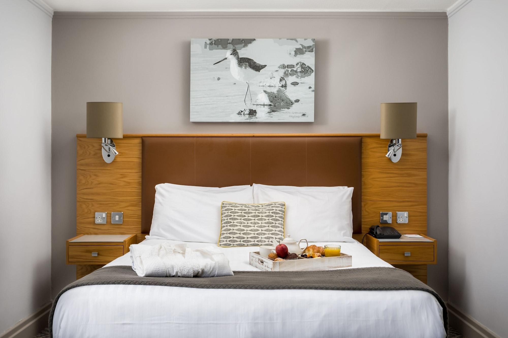 Langstone Quays Resort, Portsmouth Havant Bagian luar foto