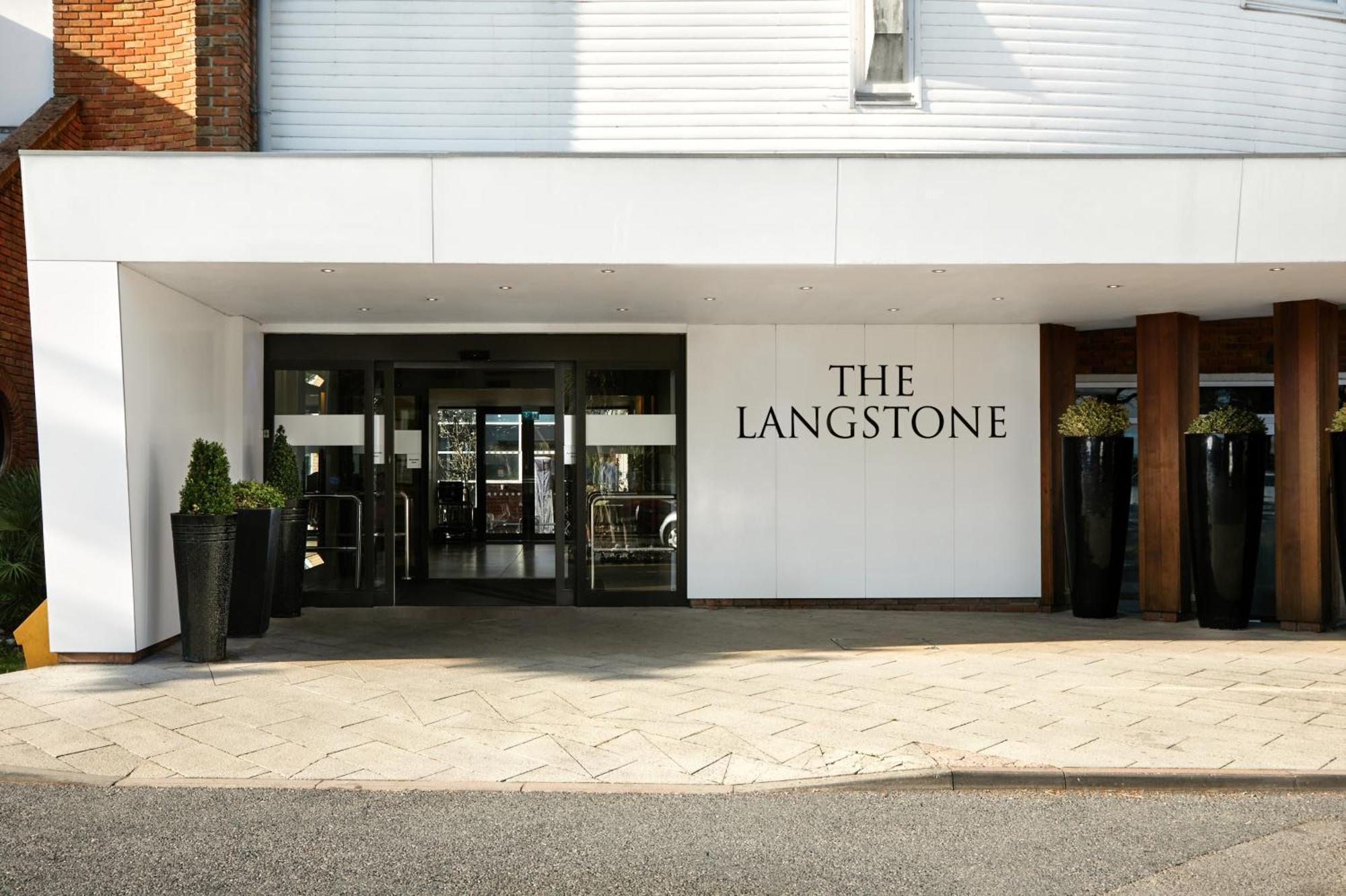 Langstone Quays Resort, Portsmouth Havant Bagian luar foto